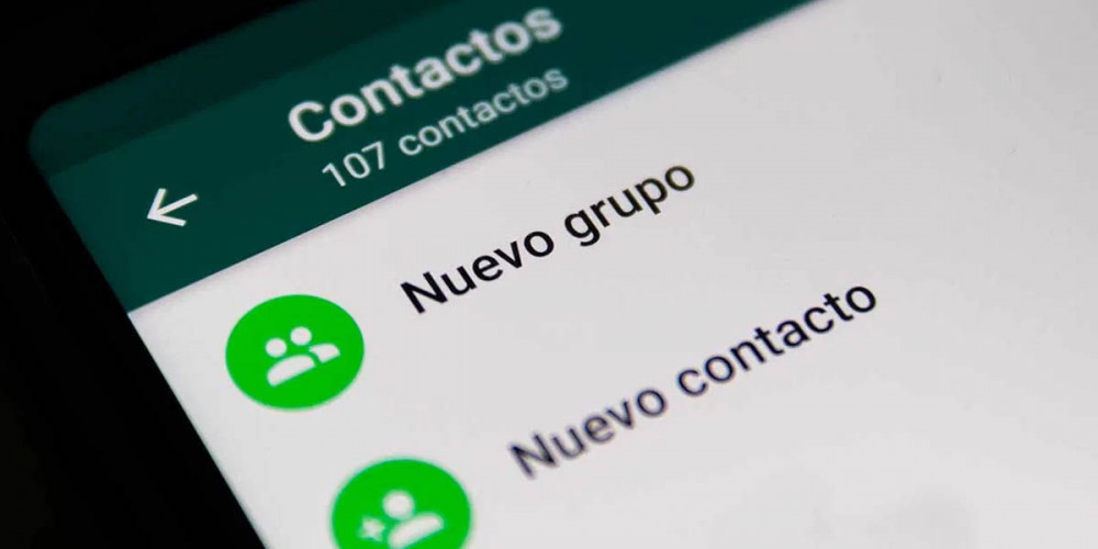 cómo agregar contacto internacional whatsapp