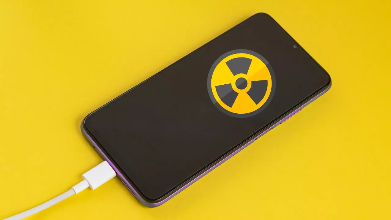 nuclear battery smartphone